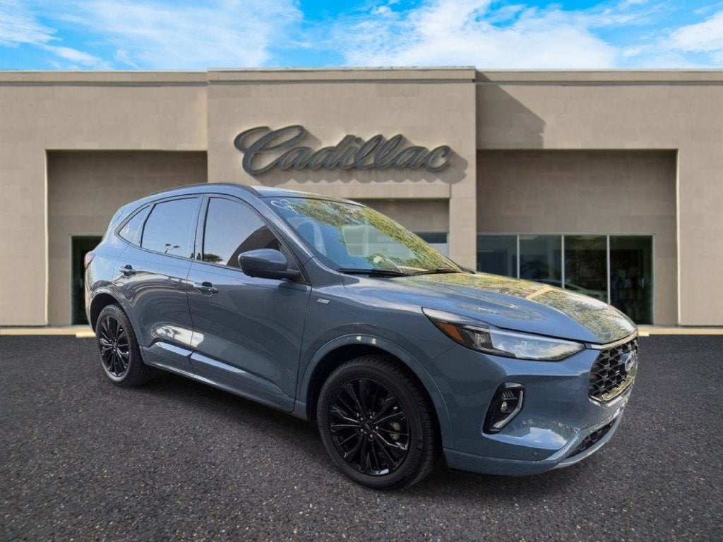 2023 Ford Escape ST-Line Elite