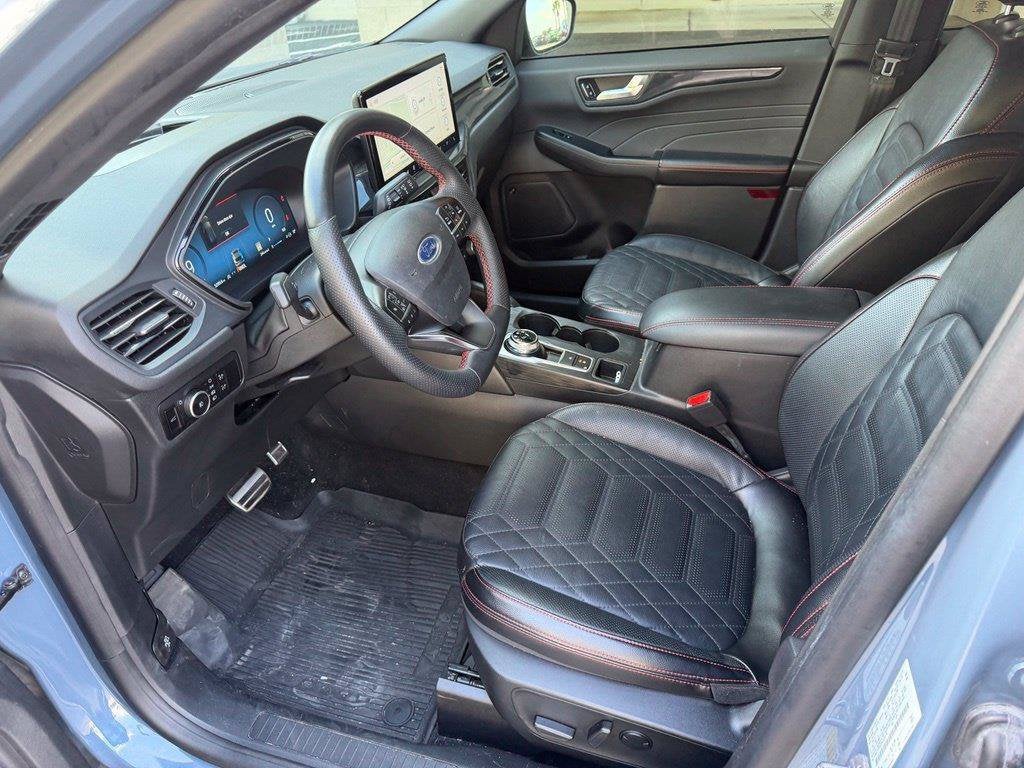 2023 Ford Escape ST-Line Elite