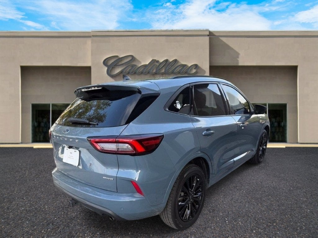 2023 Ford Escape ST-Line Elite