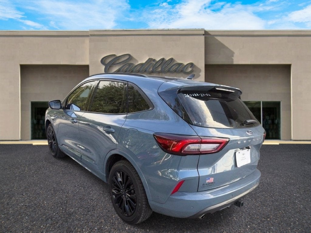 2023 Ford Escape ST-Line Elite