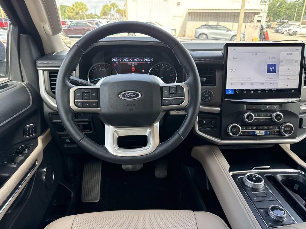 2023 Ford Expedition XLT