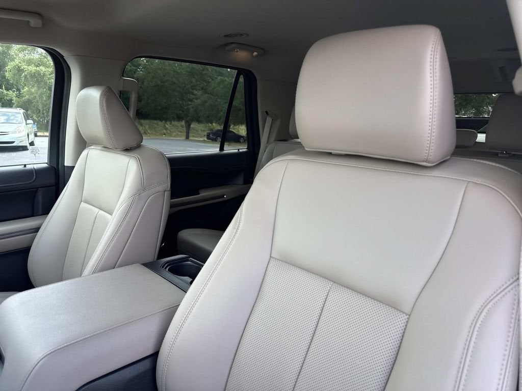 2023 Ford Expedition XLT