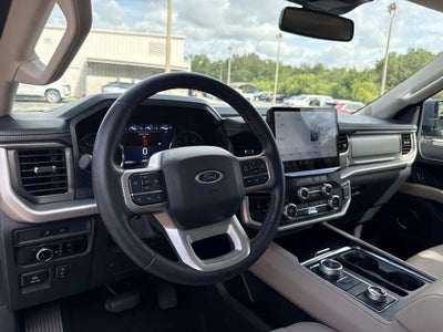2023 Ford Expedition XLT