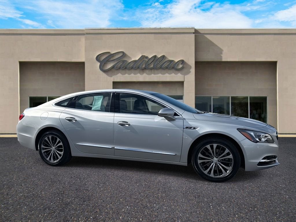 2018 Buick LaCrosse Essence