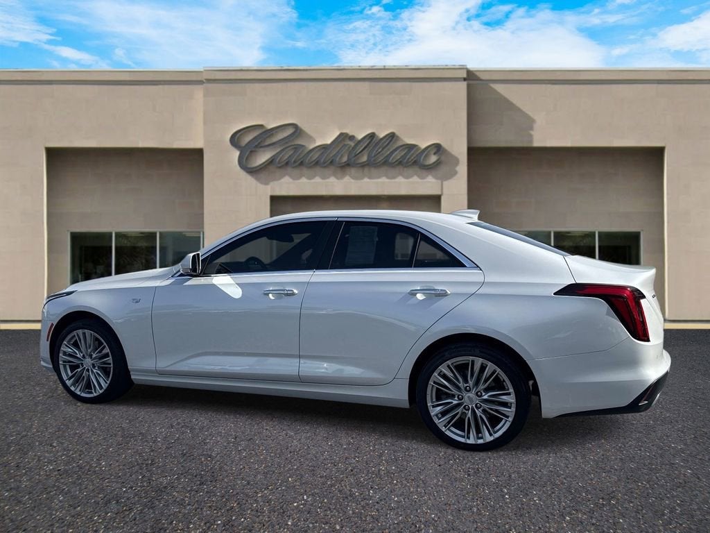 2022 Cadillac CT4 Premium Luxury