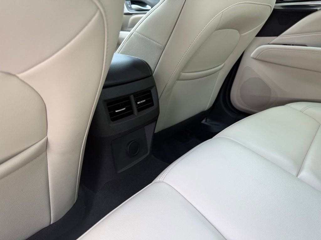2023 Cadillac CT4 Luxury