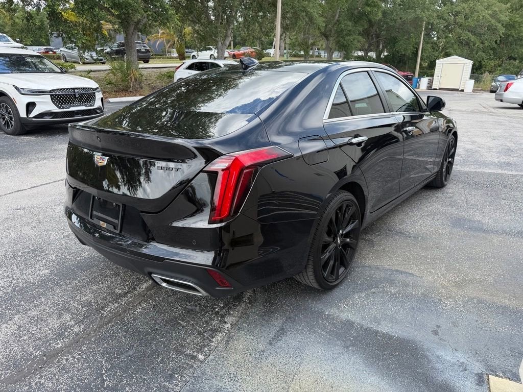 2023 Cadillac CT4 Luxury