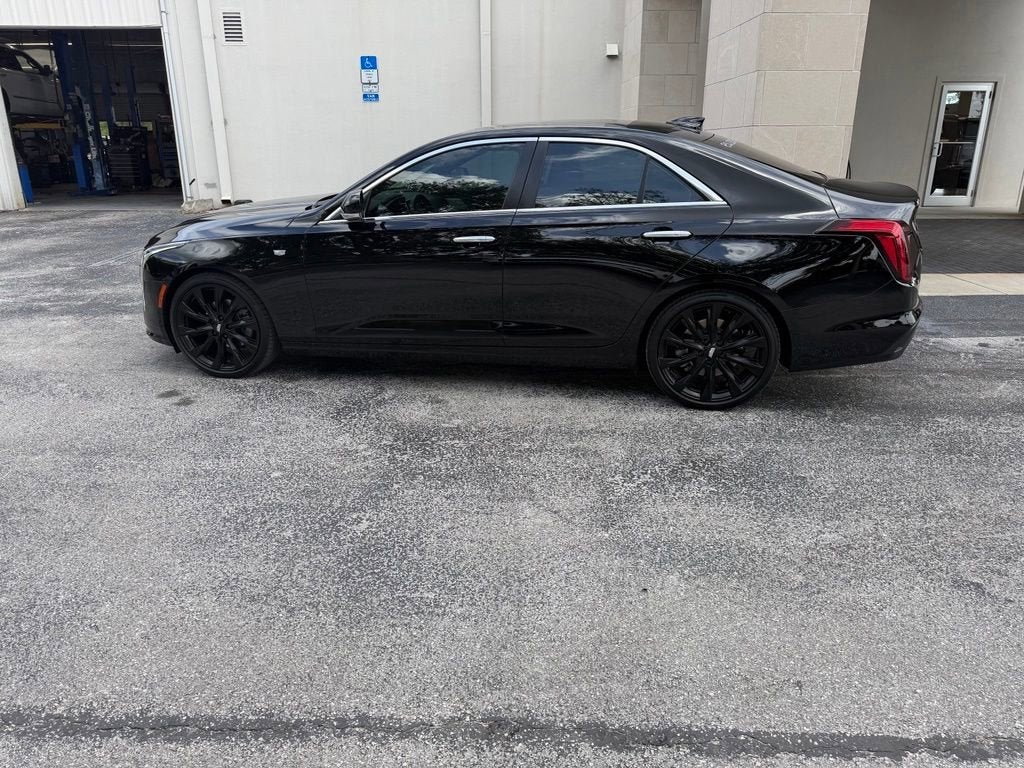 2023 Cadillac CT4 Luxury