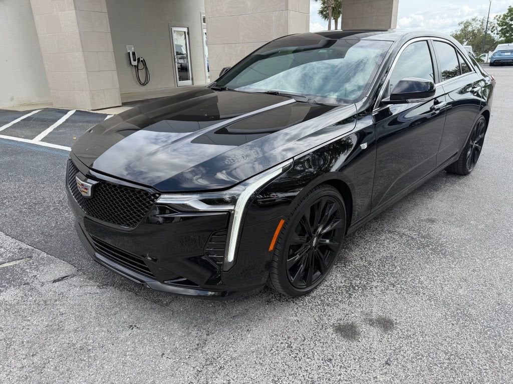 2023 Cadillac CT4 Luxury