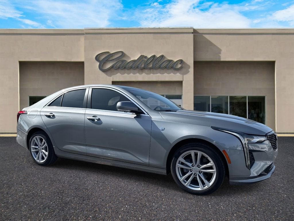 2026 Cadillac CT4 Luxury