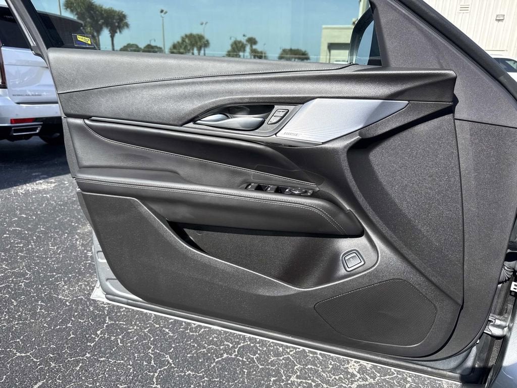 2026 Cadillac CT4 Luxury