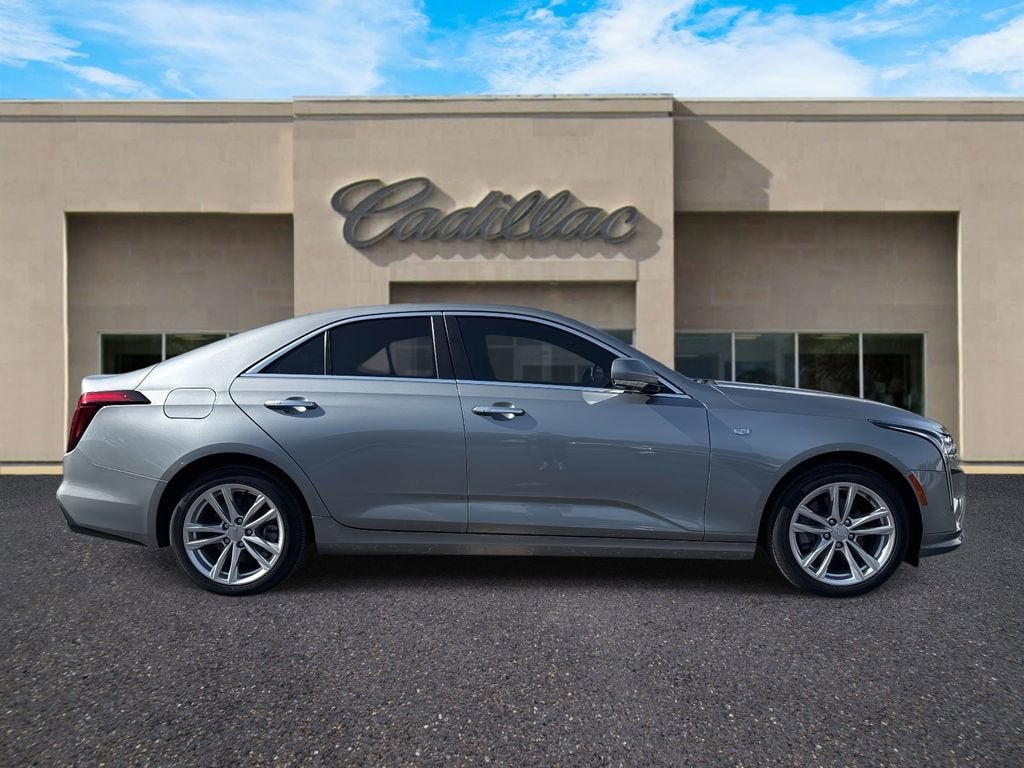 2026 Cadillac CT4 Luxury