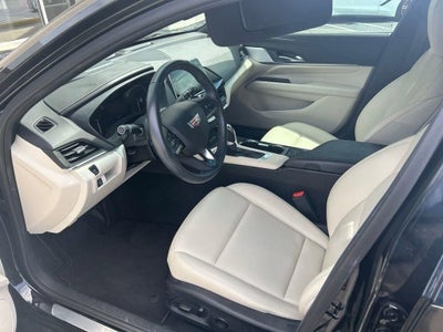2023 Cadillac CT4 Luxury