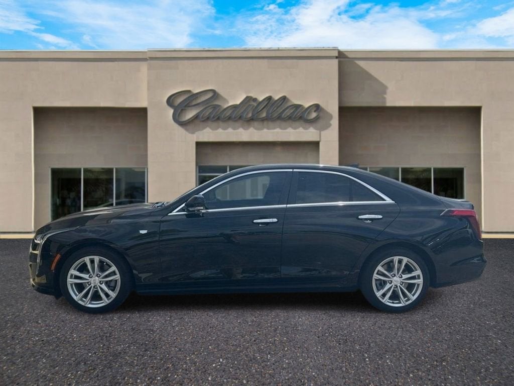 2023 Cadillac CT4 Luxury