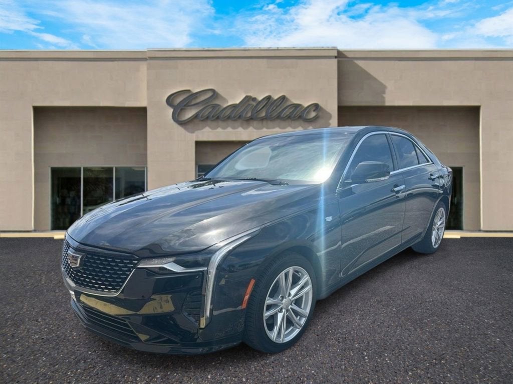 2023 Cadillac CT4 Luxury