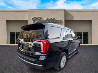 2023 GMC Yukon SLT