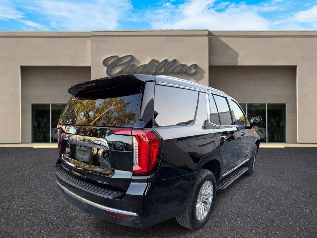 2023 GMC Yukon SLT