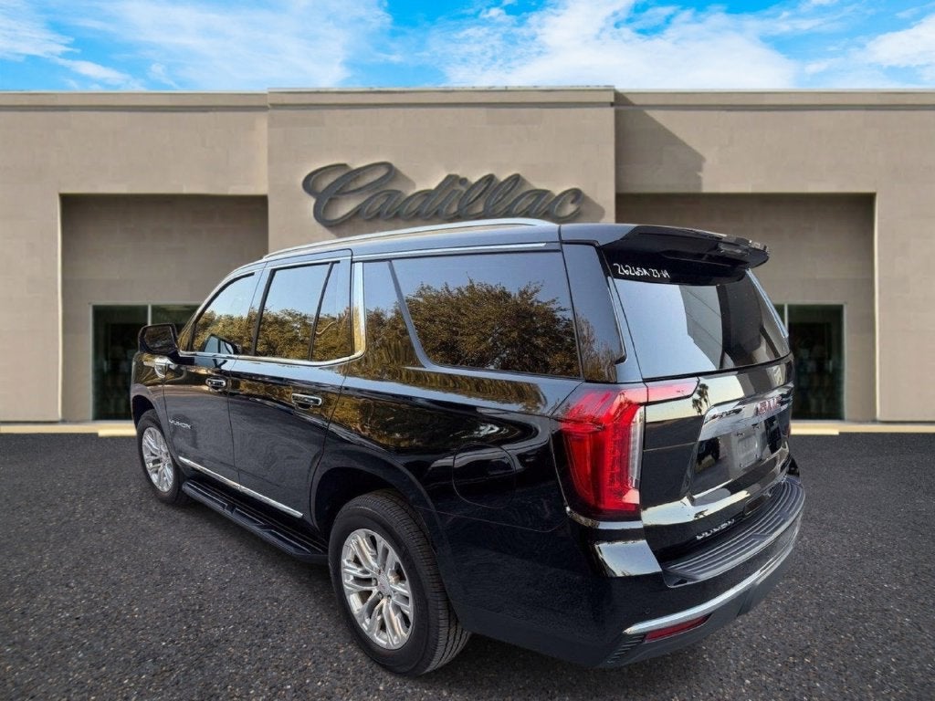 2023 GMC Yukon SLT