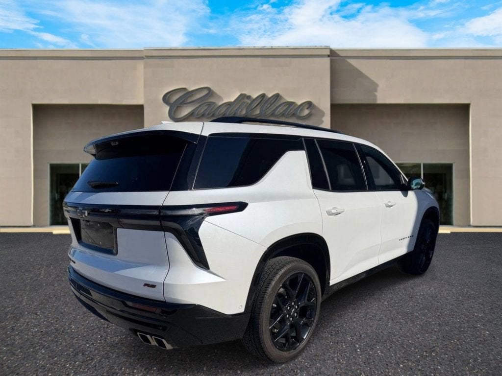 2024 Chevrolet Traverse RS