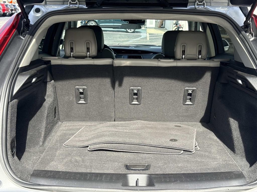 2020 Cadillac XT4 Luxury