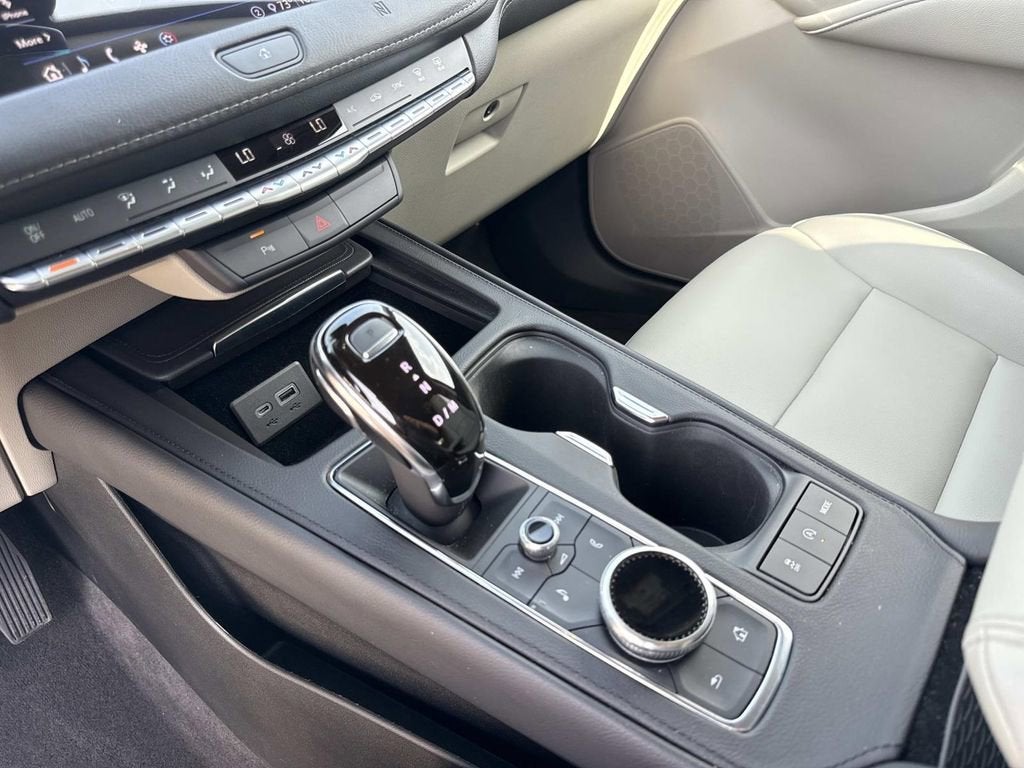 2020 Cadillac XT4 Luxury