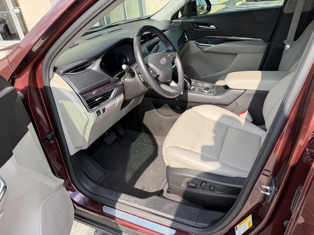 2023 Cadillac XT4 Luxury