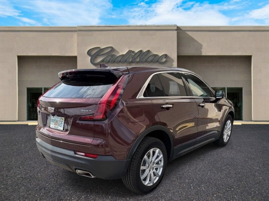 2023 Cadillac XT4 Luxury