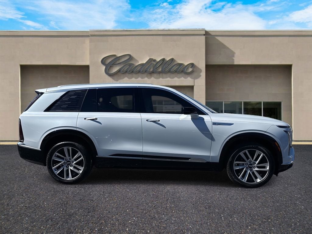 2026 Cadillac VISTIQ Luxury