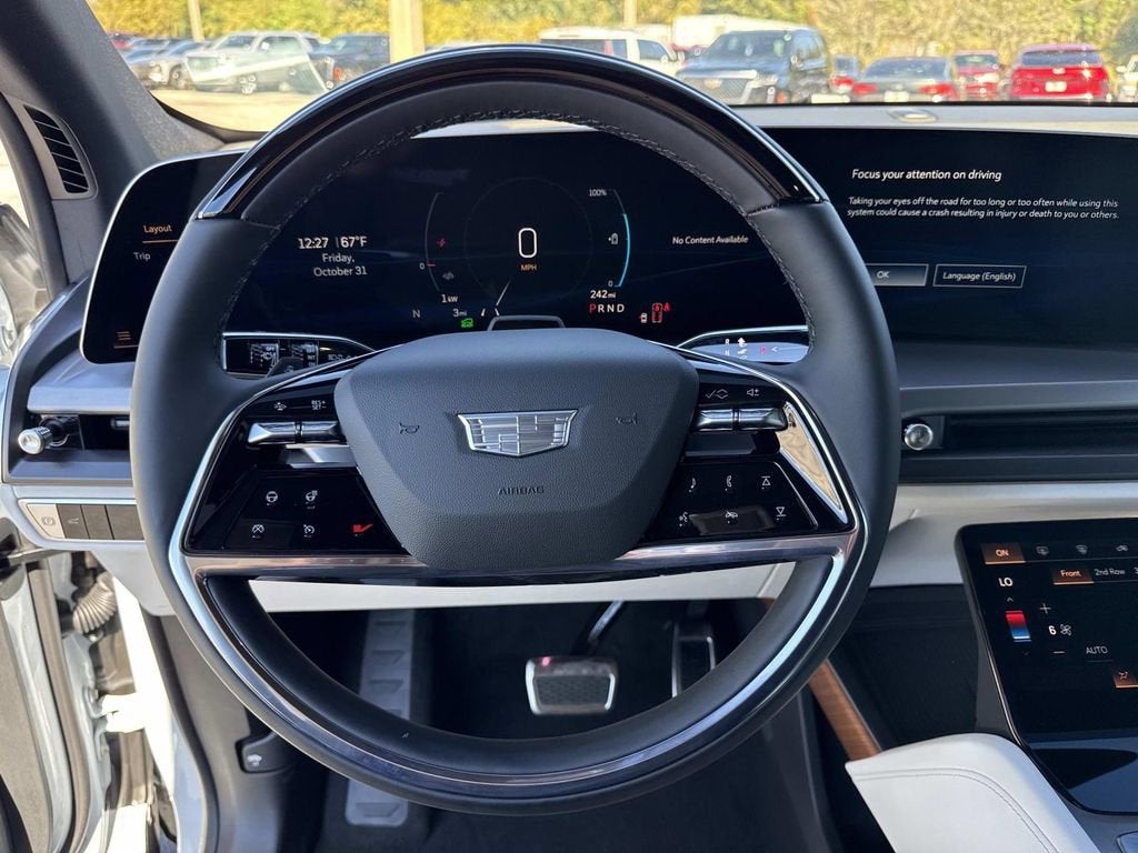 2026 Cadillac VISTIQ Luxury