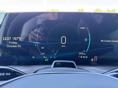 2026 Cadillac VISTIQ Luxury