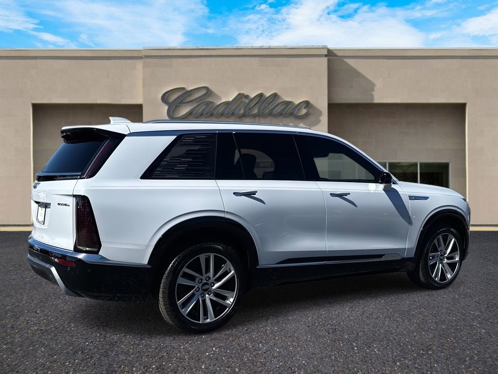 2026 Cadillac VISTIQ Luxury