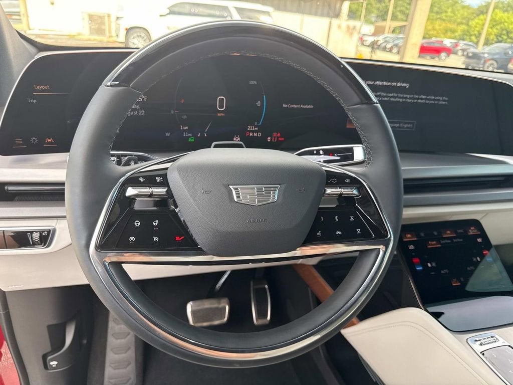 2026 Cadillac VISTIQ Luxury