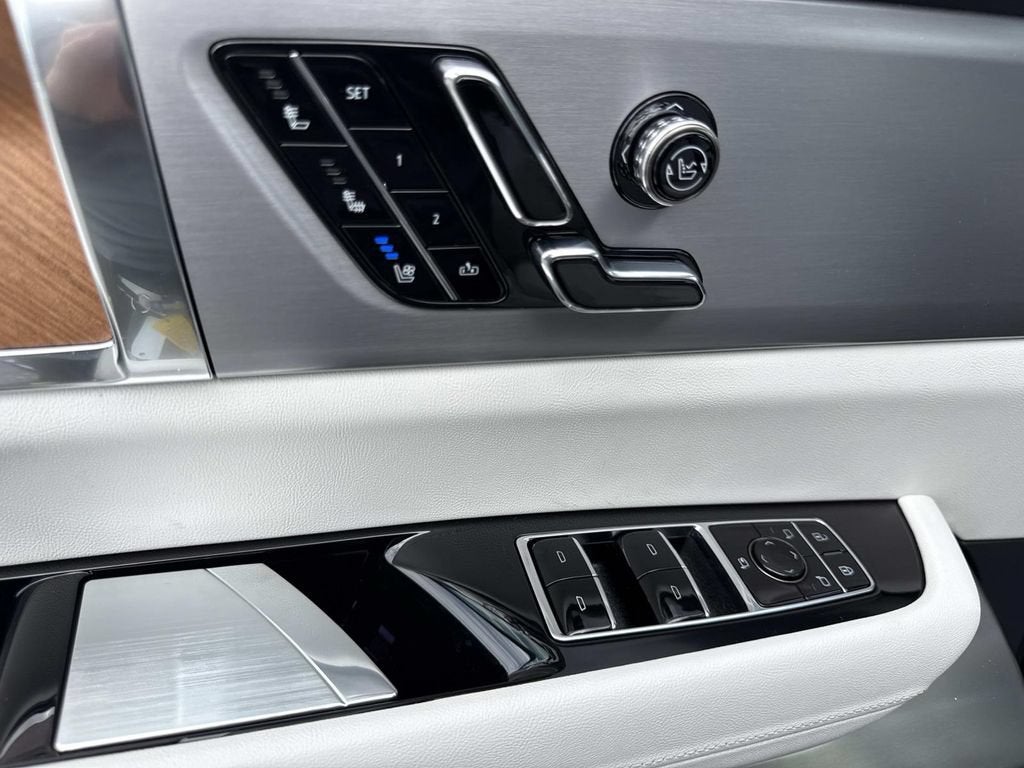 2027 Cadillac VISTIQ Luxury
