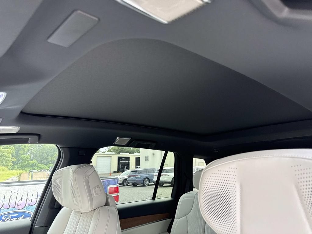 2027 Cadillac VISTIQ Luxury