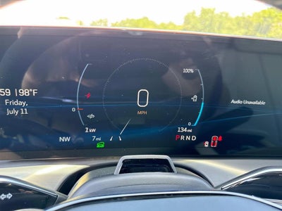 2026 Cadillac VISTIQ Luxury