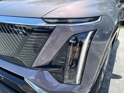 2026 Cadillac VISTIQ Luxury