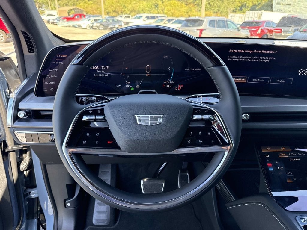 2027 Cadillac VISTIQ Luxury - Photo 27
