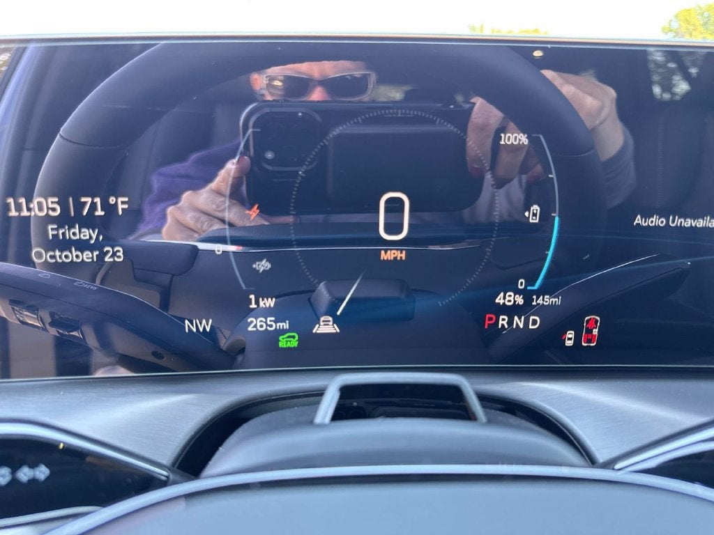 2027 Cadillac VISTIQ Luxury - Photo 28
