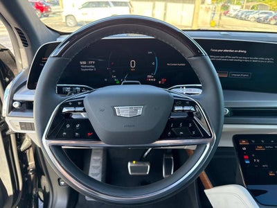 2026 Cadillac VISTIQ Luxury