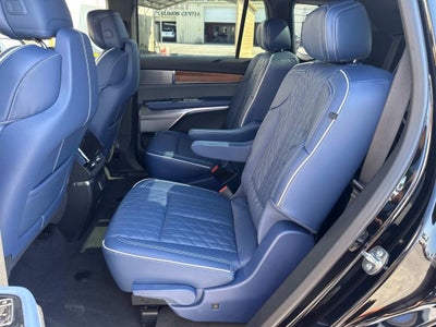 2026 Cadillac VISTIQ Premium Luxury