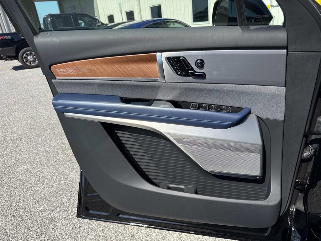 2026 Cadillac VISTIQ Premium Luxury