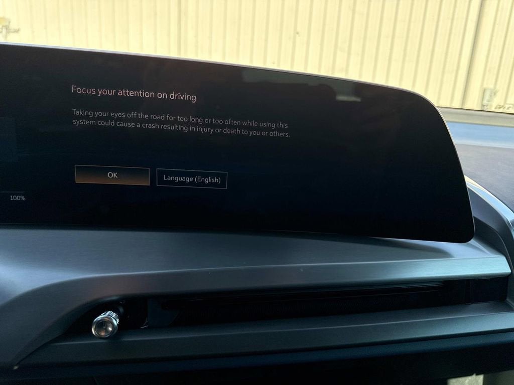 2026 Cadillac VISTIQ Premium Luxury