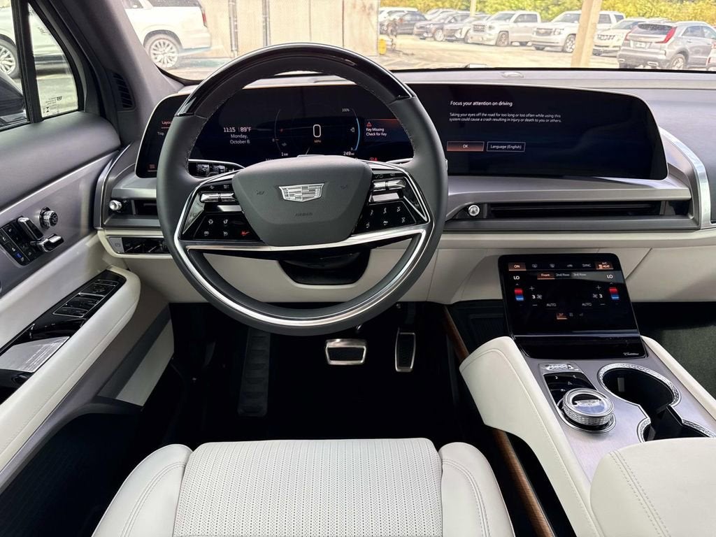 2026 Cadillac VISTIQ Sport