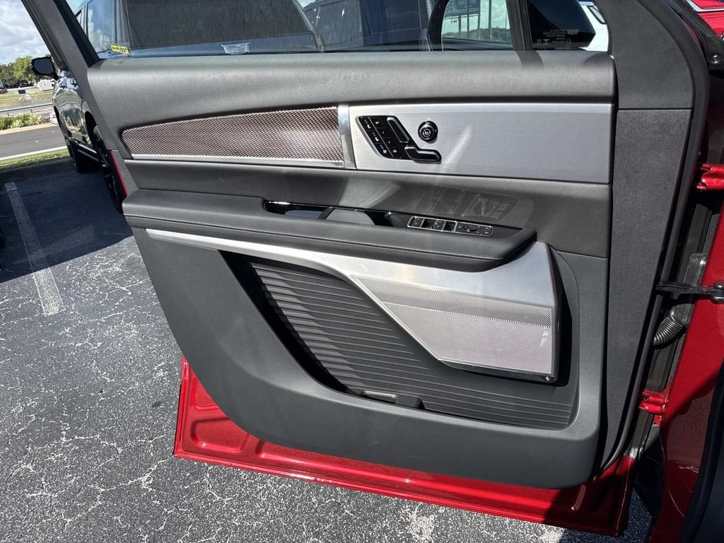 2027 Cadillac VISTIQ Sport