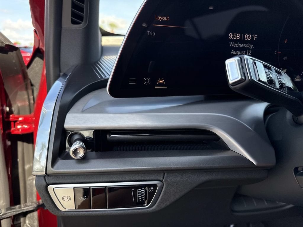 2027 Cadillac VISTIQ Sport