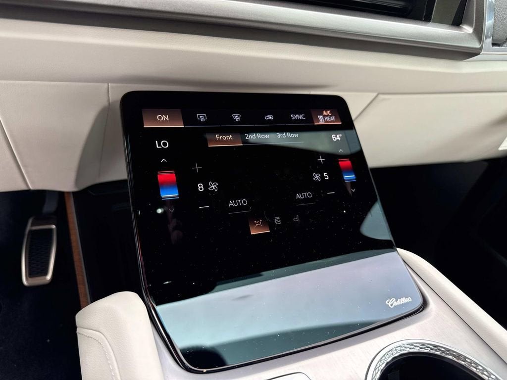 2026 Cadillac VISTIQ Sport