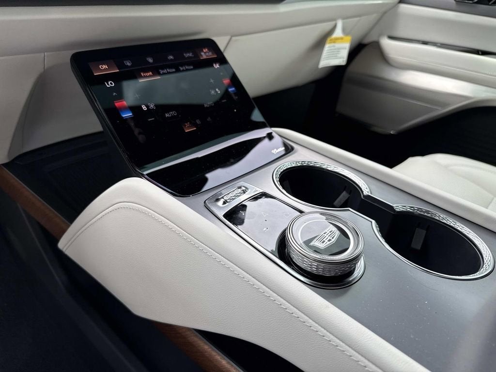 2026 Cadillac VISTIQ Sport