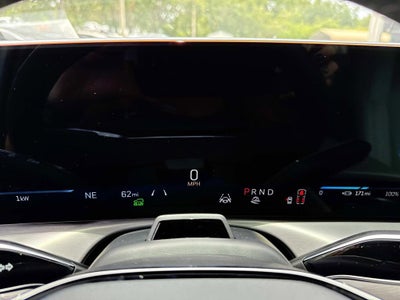 2026 Cadillac VISTIQ Sport