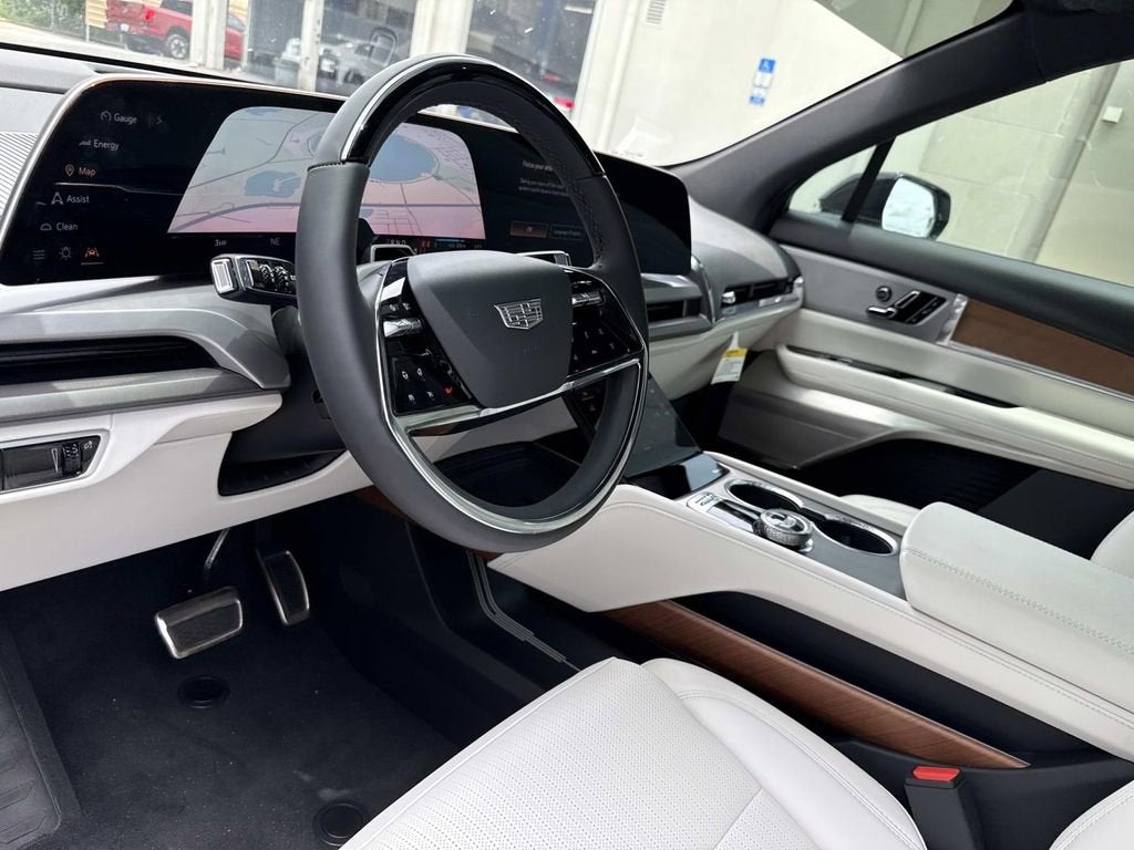 2026 Cadillac VISTIQ Sport