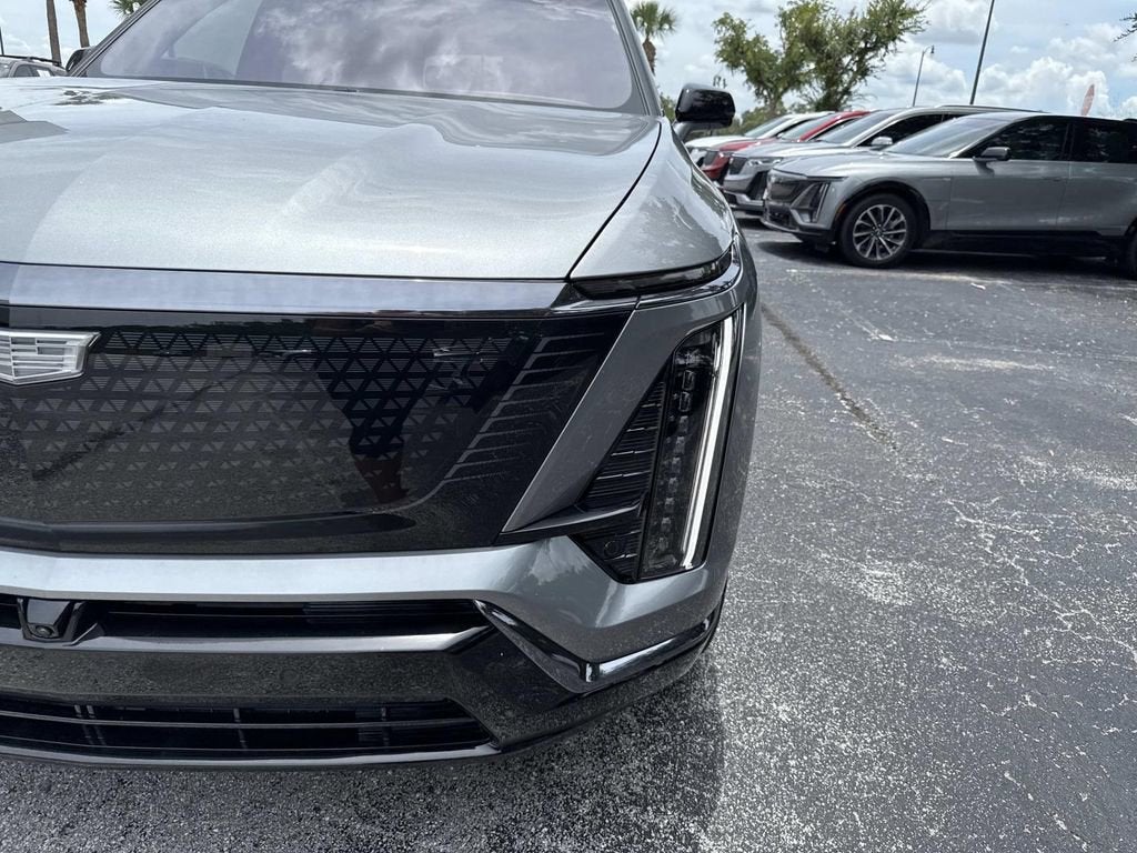 2026 Cadillac VISTIQ Sport